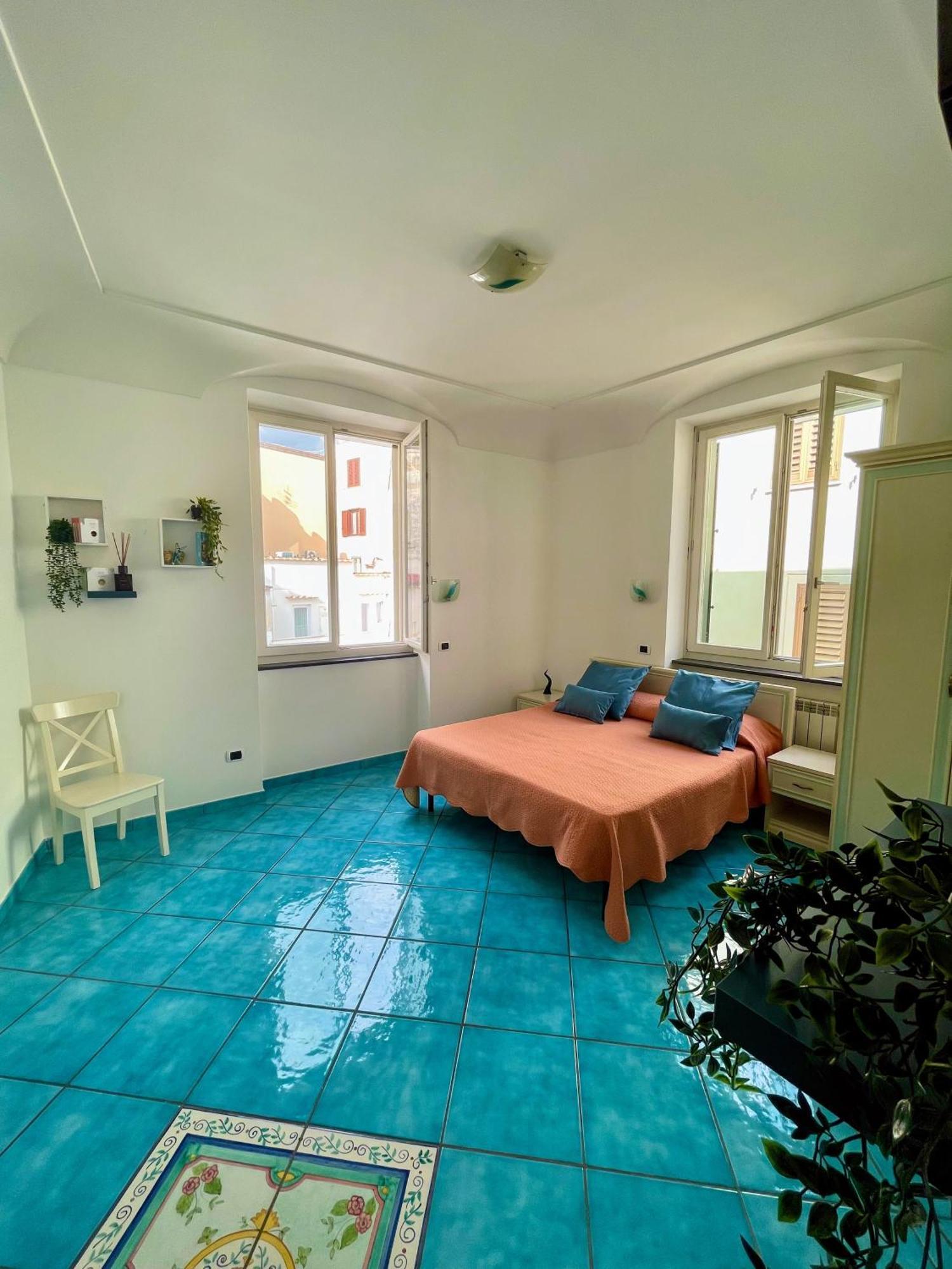 Putechella'S Apartments Maiori Zewnętrze zdjęcie